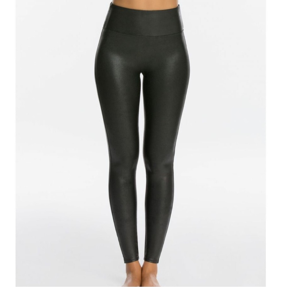 Faux Leather Leggings by Spanx size large NWT